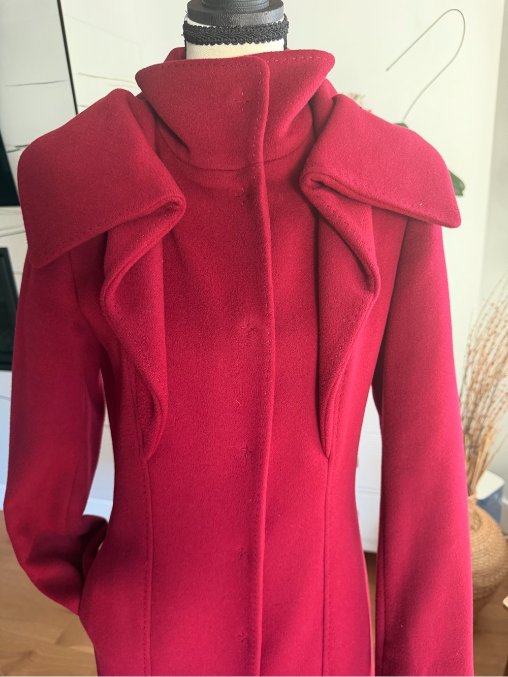 Bergdorf Goodman Women's Long Sleeve Sculpted Crimson Dress Coat - Picture 7 of 17